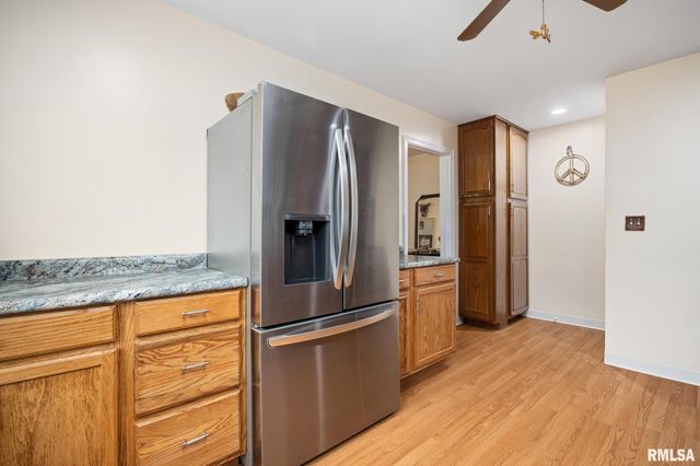 509 W FLORENCE Avenue, Peoria, IL 61604