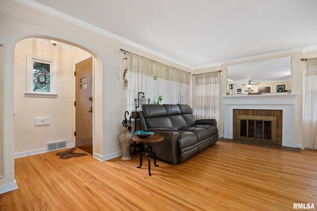 509 W FLORENCE Avenue, Peoria, IL 61604