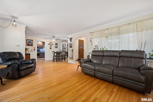 509 W FLORENCE Avenue, Peoria, IL 61604