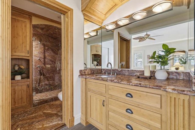 16345 Los Gatos Boulevard 6, Los Gatos, CA 95032