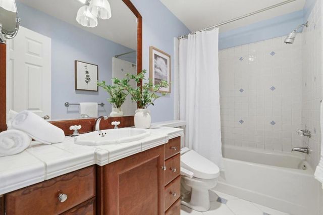 16345 Los Gatos Boulevard 6, Los Gatos, CA 95032