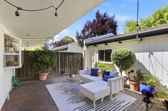16345 Los Gatos Boulevard 6, Los Gatos, CA 95032