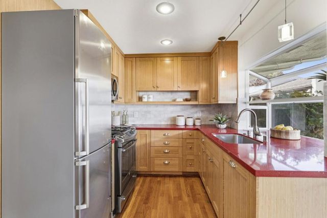16345 Los Gatos Boulevard 6, Los Gatos, CA 95032