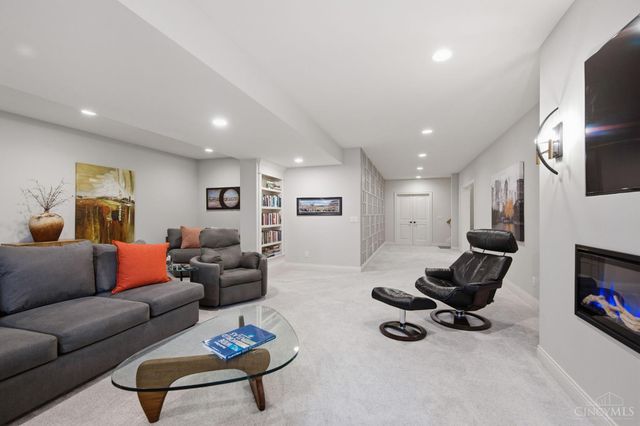 6504 Willows Bend Drive, Miami Twp, OH 45140