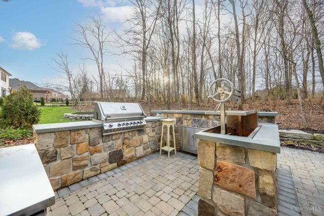 6504 Willows Bend Drive, Miami Twp, OH 45140