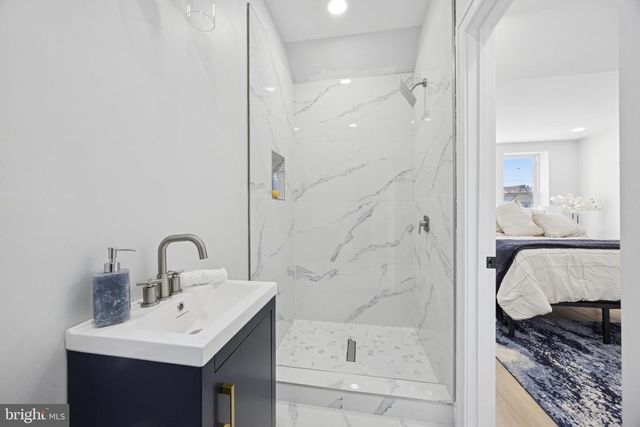 5225 W BERKS ST, Philadelphia, PA 19131