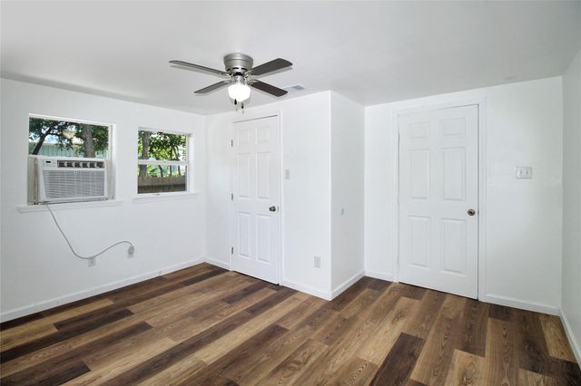 1133 9th Street, Dickinson, TX 77539