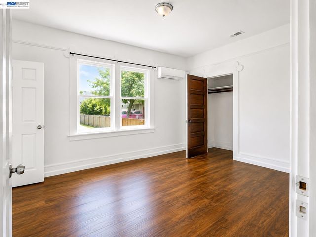 335 E Saint John, San Jose, CA 95112