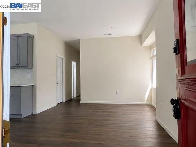335 E Saint John, San Jose, CA 95112