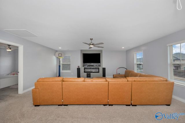 101 Edmund Circle, New Market, AL 35761