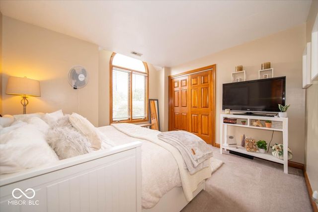 1145 Forest Commons Drive, Avon, IN 46123