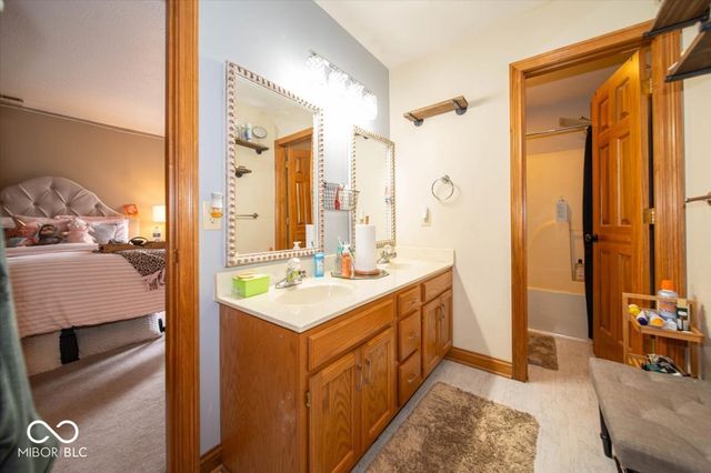 1145 Forest Commons Drive, Avon, IN 46123