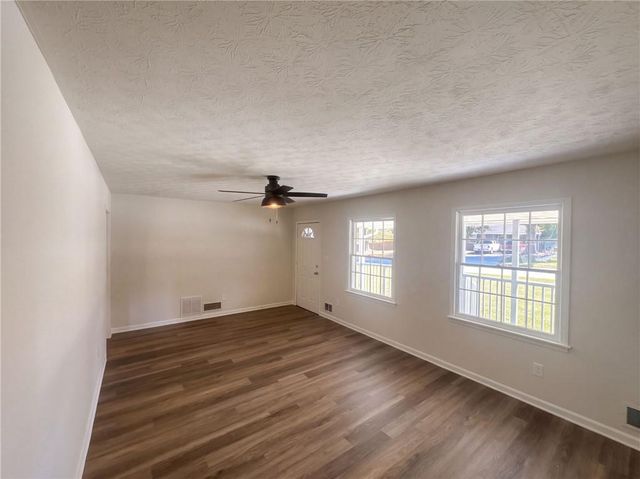 5807 Cobbrook Drive, Ellenwood, GA 30294