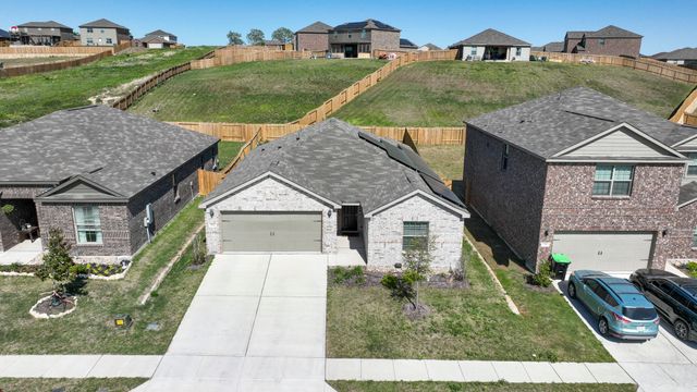 112 Bovine Drive, Newark, TX 76071