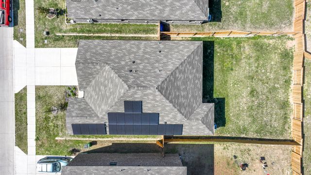 112 Bovine Drive, Newark, TX 76071