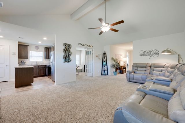 112 Bovine Drive, Newark, TX 76071