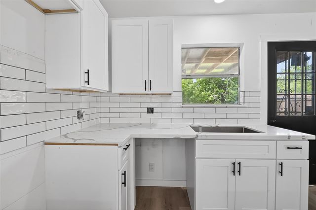 4933 Doolittle Boulevard, Houston, TX 77033