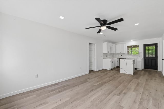 4933 Doolittle Boulevard, Houston, TX 77033