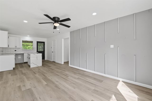 4933 Doolittle Boulevard, Houston, TX 77033