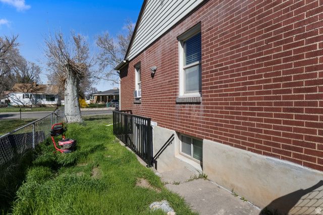 732 E 1000 S, Clearfield, UT 84015