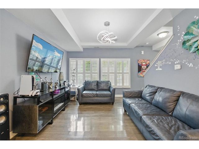 18619 E 50th Pl, Denver, CO 80249