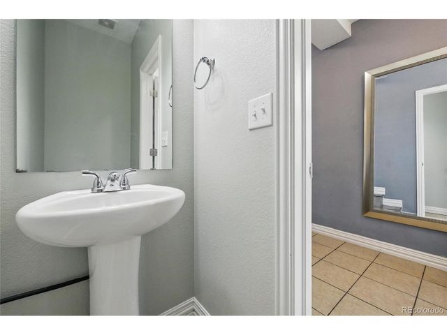 18619 E 50th Pl, Denver, CO 80249