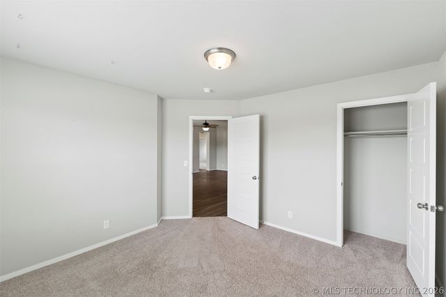 2001 S Lubbock Drive, Claremore, OK 74019