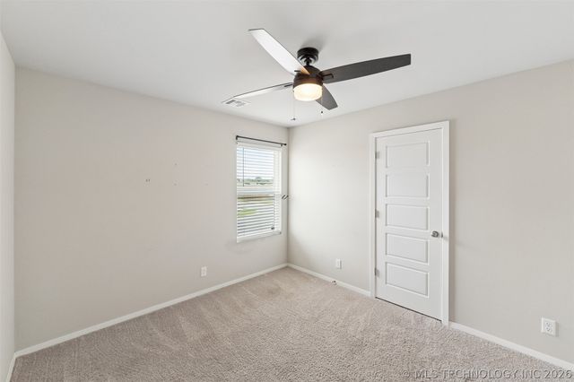 2001 S Lubbock Drive, Claremore, OK 74019