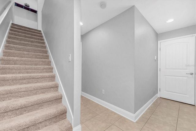 209 ROCK GARDEN PLACE, Tampa, FL 33609