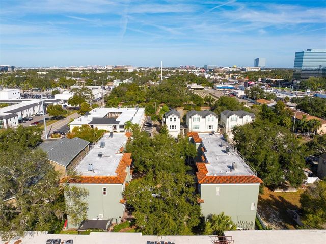 209 ROCK GARDEN PLACE, Tampa, FL 33609