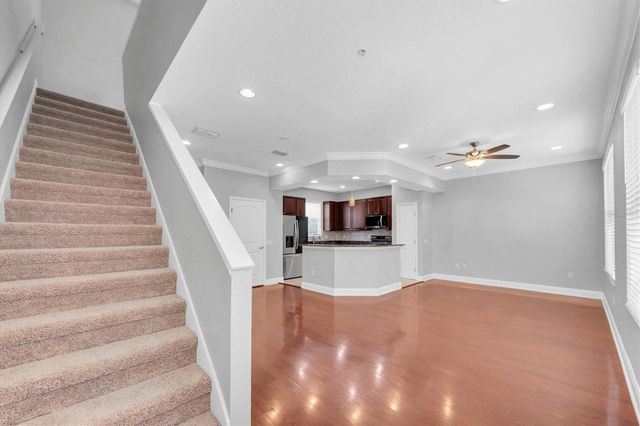 209 ROCK GARDEN PLACE, Tampa, FL 33609