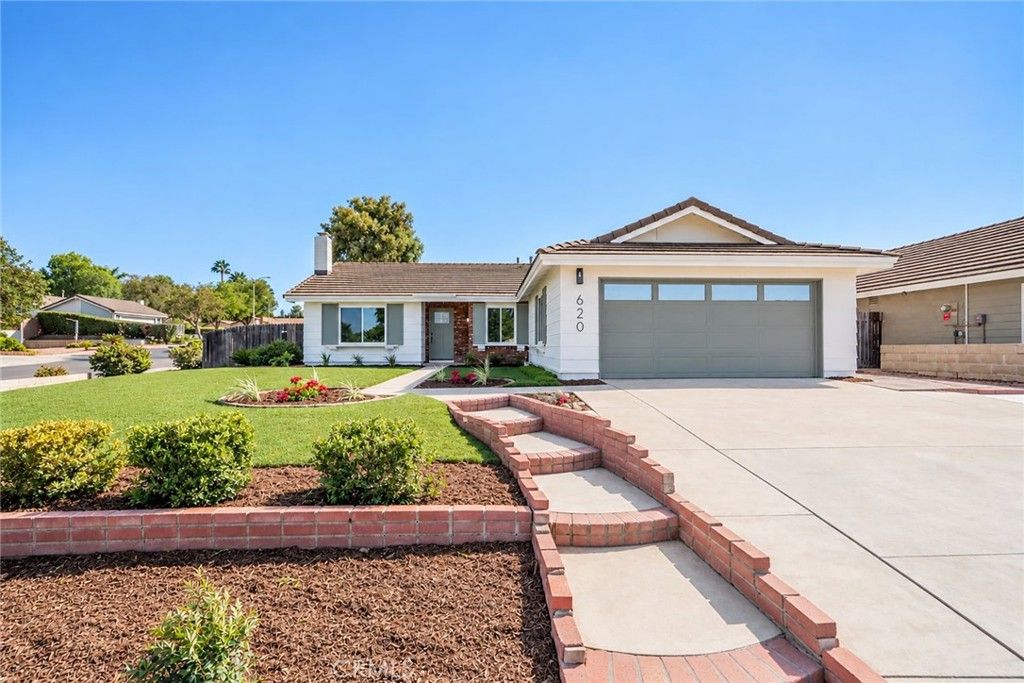 620 Gagnon, Corona, CA 92882 — photo 2