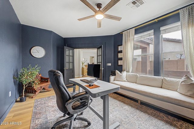 6886 S EMERALD Place, Chandler, AZ 85249