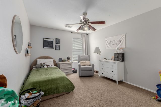 6886 S EMERALD Place, Chandler, AZ 85249