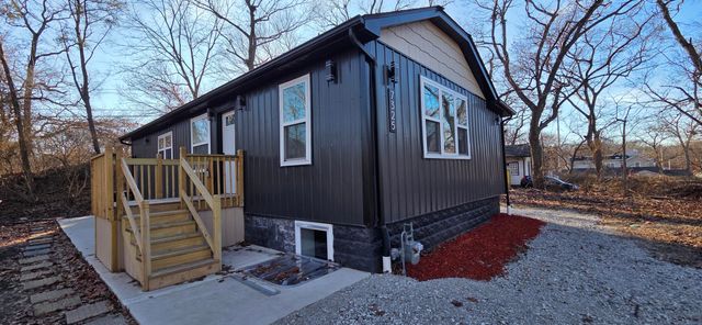 7325 Locust Avenue, Gary, IN 46403