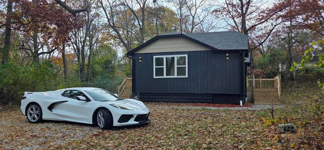 7325 Locust Avenue, Gary, IN 46403