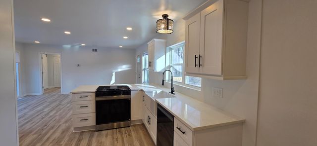 7325 Locust Avenue, Gary, IN 46403