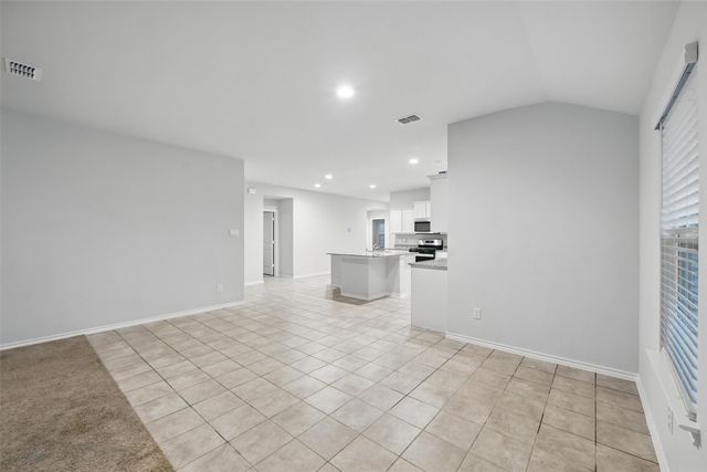 624 Whitecomb Lane, Justin, TX 76247