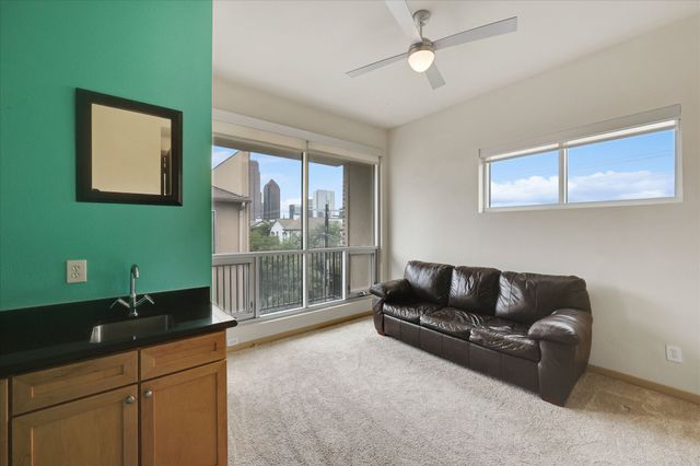 745 Cannen John Lane, Dallas, TX 75204