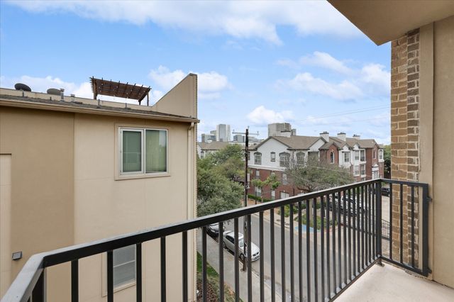 745 Cannen John Lane, Dallas, TX 75204