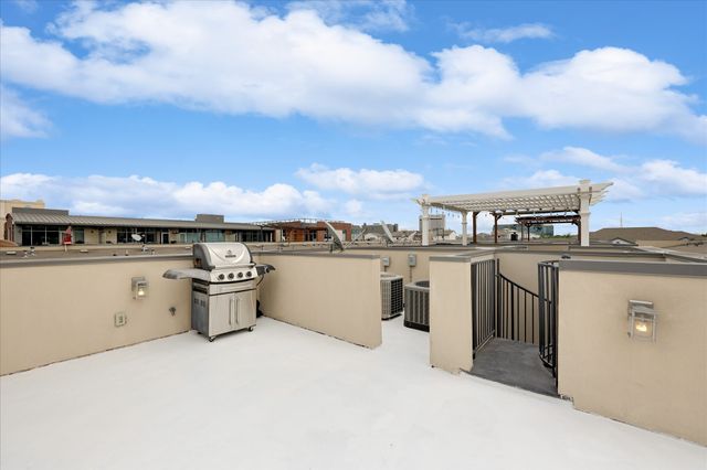 745 Cannen John Lane, Dallas, TX 75204