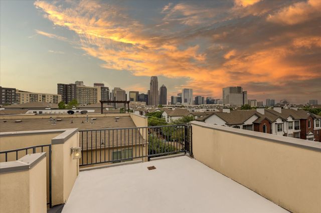 745 Cannen John Lane, Dallas, TX 75204