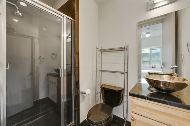 745 Cannen John Lane, Dallas, TX 75204