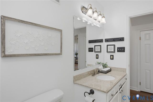 7501 Genuine Risk Ln, Midlothian, VA 23112