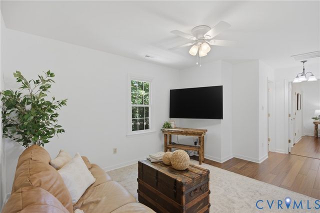 7501 Genuine Risk Ln, Midlothian, VA 23112