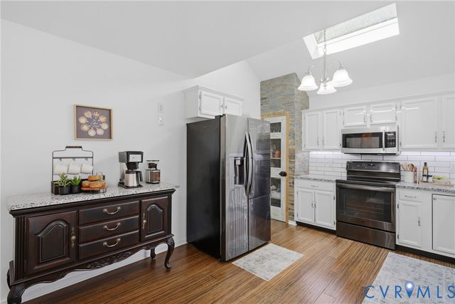 7501 Genuine Risk Ln, Midlothian, VA 23112