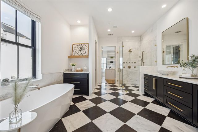 819 Blackshire Lane, Houston, TX 77055