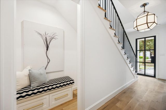 819 Blackshire Lane, Houston, TX 77055