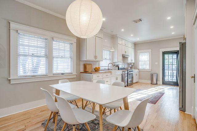 1903 College Avenue, Fort Worth, TX 76110