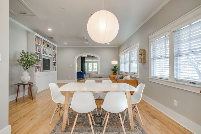 1903 College Avenue, Fort Worth, TX 76110